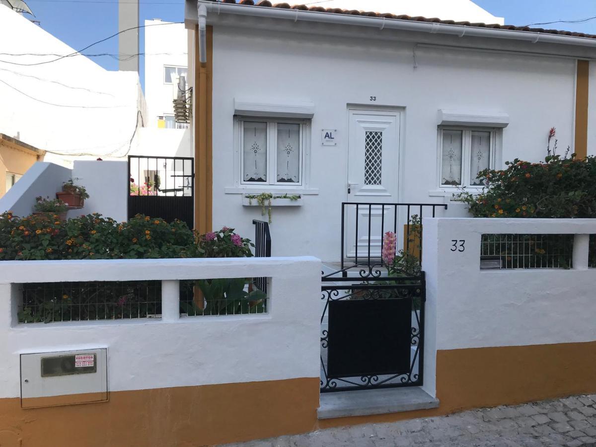 فيلا Casa Dos Capinha كالداس دا راينها المظهر الخارجي الصورة