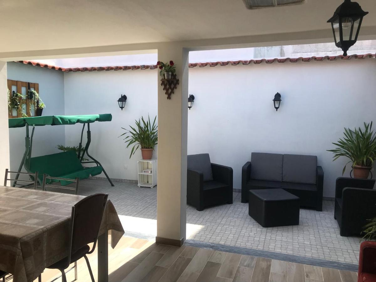 فيلا Casa Dos Capinha كالداس دا راينها المظهر الخارجي الصورة